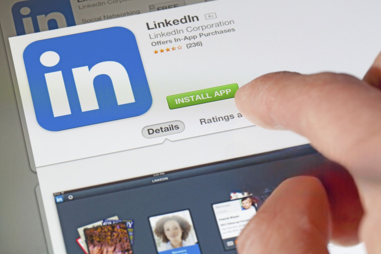 So optimierst du dein LinkedIn-Profil, um einen großartigen Job in Deutschland zu bekommen